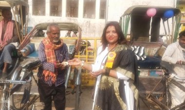 वूमेंस स्पिरिट  क्रिएशन की तरफ से कंबल वितरण का कार्यक्रम