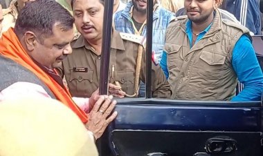 पुलिस ऑफिस का घेराव करने पहुंचे क्षत्रिय महासभा के अध्यक्ष सहित समर्थकों को पुलिस ने किया गिरफ्तार