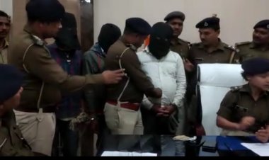 चोरी की गाड़ी एवं अवैध हथियार तस्कर सहित तीन अपराधी गिरफ्तार