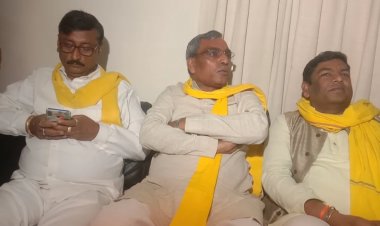 योगी सरकार के 4 साल पर खूब गरजे सुभासपा के राष्ट्रीय अध्यक्ष ओमप्रकाश राजभर..