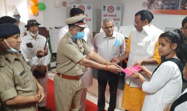 महिलाओं एवं बालिकाओं की सुरक्षा सम्मान एवं स्वावलंबन के विशेष अभियान,मिशन शक्ति का पुलिस लाइन में आयोजन