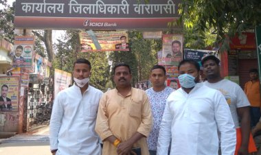 रंगभरी एकादशी महोत्सव त्योहार के विषयक में जिला मुख्यालय एसएसपी को ज्ञापन सौंपा