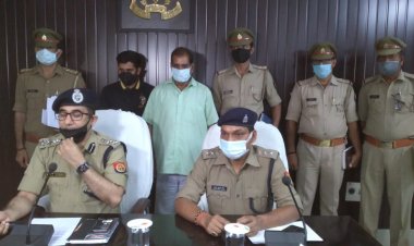 रोहनिया पुलिस ने हत्या के मामले में फरार चल रहे दो अभियुक्त को किया गिरफ्तार