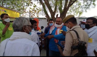 वोटिंग के दौरान प्रत्याशियों व एजेंट में हुआ झडप..