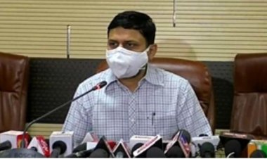 जिलाधिकारी ने कहा नहीं है ऑक्सीजन की कमी, परेशान ना हो