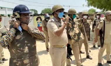 ग्रामीणों के पथराव में घायल हुए एसडीएम संग पुलिस बल...