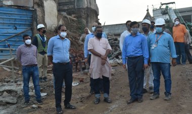 विश्वनाथ कॉरिडोर का मंत्री नीलकंठ ने निरीक्षण कर मानकों का पालन करने का दिया निर्देश...