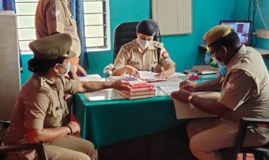 क्षेत्राधिकारी चकिया ने किया शहाबगंज थाने का औचक निरीक्षण...