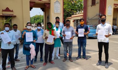 संकल्प पत्र बांटकर एबीवीपी ने किया पर्यावरण संरक्षण की अपील, जाने क्या कहा...