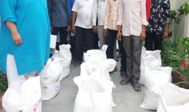 कोरोना महामारी से संकट में पड़े तमाम परिवारों को, लगातार राहत सामग्री पहुंचा रहा कांग्रेस नेता...