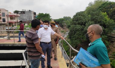 गंगा में नहीं गिरेगा अस्सी नाले का मलजल :- डीएम