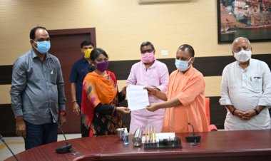 सीएम ने मृतक आश्रितों को बांटे नियुक्ति पत्र, ड्यूज बकाया न रखने के आदेश...