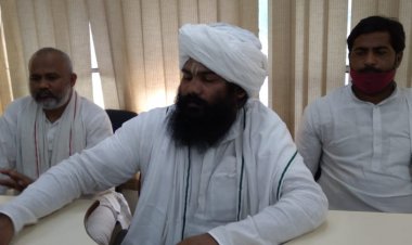 महंत अनिल दास का आरोप- प्रमोद दास को महंत होने की घोषणा नहीं कर सकते विवेकदास