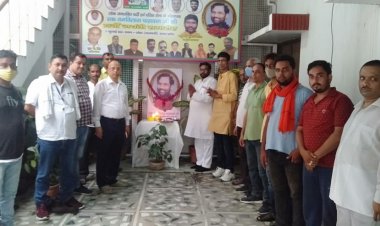 मनाई गईं रामविलास पासवान की जयंती, नेताओं ने कहा चलेंगे उनके पदचिन्हों पर...