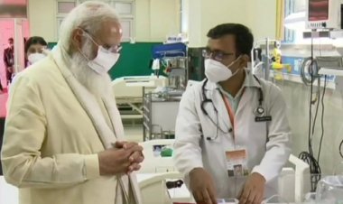 बीएचयू अस्पताल के एचसीएच विंग का प्रधानमंत्री ने किया निरीक्षण...