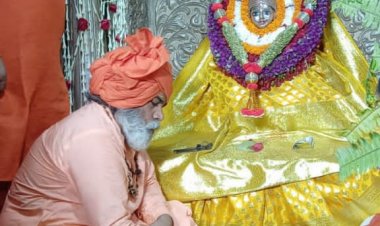 महानिर्वाणी अखाड़े ने घोषित किया  शंकरपुरी को अगला अन्नपूर्णा मंदिर का महंत, डिप्टी सीएम से लेकर कई हस्तियों ने दी शुभकामनाएं...