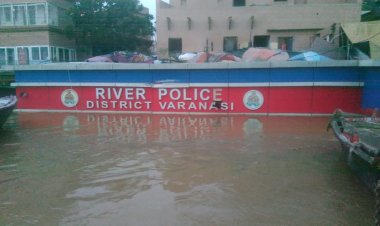 खतरे के निशान को पार की गंगा, वरुणा में उलट प्रवाह, पलायन जारी...