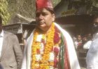 पारंपरिक वेशभूषा में नामांकन करने पहुंचे किशन दीक्षित...