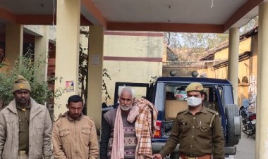 पोखरा में मिला शव,दो गिरफ्तार