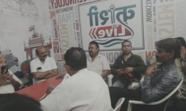 यूपी जर्नलिस्ट्स एसोसिएशन वाराणसी इकाई उपजा की बैठक संपन्न हुई...