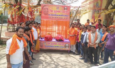 हिंदू युवा वाहिनी कार्यकर्ताओं ने नि:शुल्क प्याऊ किया उद्घाटन...