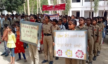 सड़क सुरक्षा सप्ताह के दौरान जगतपुर के छात्रों ने निकाली जन जागरूकता रैली...