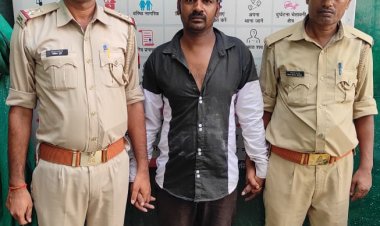 शराब के नशे में छत पर लड़ रहा था पति, गिरकर पत्नी की मौत...