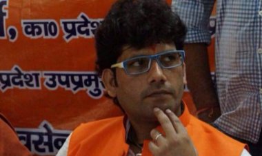 हाईकोर्ट से हिंदूवादी नेता अरुण पाठक को बड़ी राहत,जाने मामला