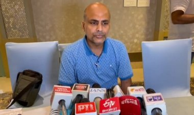 पूर्व बीएसपी सांसद की पत्नी पर ट्रस्ट के नाम पर करोड़ों गबन का आरोप