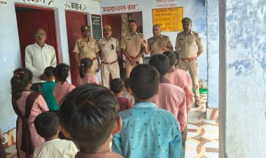 वन विभाग की टीम ने चलाया जागरूकता अभियान...