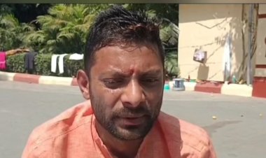 BHU में दलित छात्र का धरना,पीएचडी प्रवेश में धांधली का आरोप,संसद में उठ चुकी है आवाज