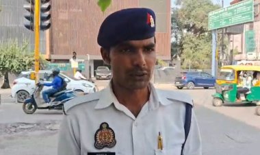 Varanasi:वाराणसी की सड़कों पर ट्रैफिक सिपाही की अग्निपरीक्षा!44 डिग्री तापमान में भी कर रहें ड्यूटी