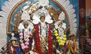 OMG News:किसी चमत्कार से कम नहीं ये मिट्टी की प्रतिमा,258 साल पहले नहीं हिला पाया कोई