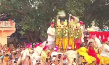 Bharat Milap 2025:बारिश पर आस्था भारी....इस लीला को देखने पहुंच गए लाखों भक्त,दिखा ये अद्भुत नजारा