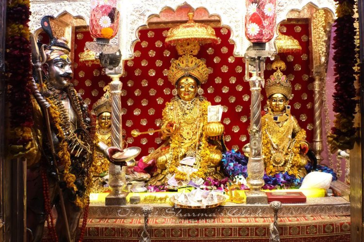 Dhanteras 2025:काशी में कब खुलेगा खजाने वाली देवी का दरबार,भक्तों पर लुटाएंगी खजाना, इस बार ये है खास इंतजाम