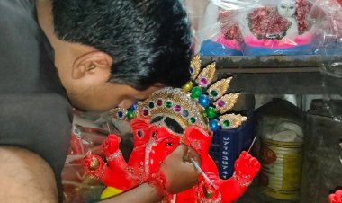 Ganesh Utsav:काशी में विराजेंगे सिद्धि विनायक, 4 दशक से ये परिवार तैयार कर रहा प्रतिमा, जाने मान्यता
